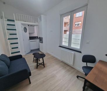 Appartement à Louer à LILLE 530 € - Photo 4