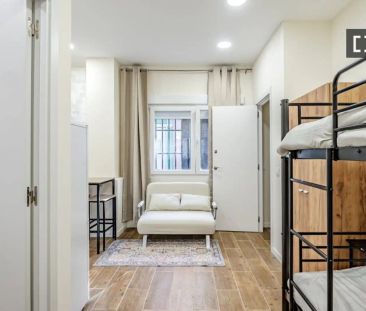 Piso de alquiler en San Fermín - Foto 3