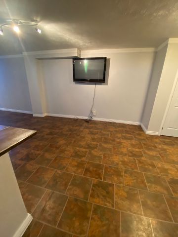 For Lease - 55 Athabaska Road, Barrie, Ontario - Photo 2