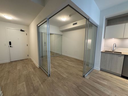 For Lease - 60 Princess Street Unit# 522 SE, Toronto, Ontario - Photo 4