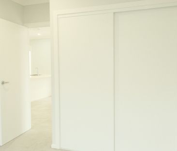 5 Bearsden Street, Spring Mountain, QLD 4300 - Photo 2