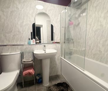 Sydney Place - Photo 2
