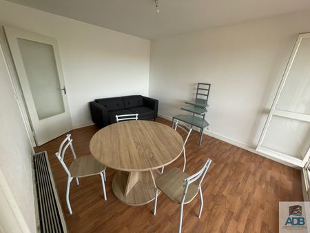 Roanne, 8 Rue Des Écoliers, Résidence "Olympia" - Photo 2