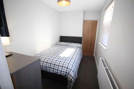 Wyggeston Street, Burton Upon Trent, DE13 - Photo 5