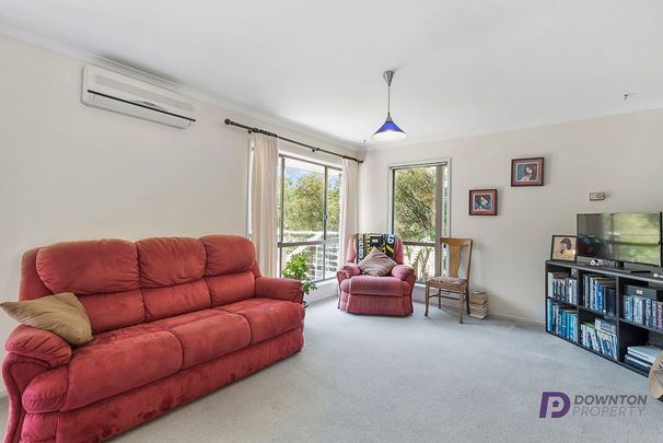 2/107 strickland ave, south hobart tas 7004 - Photo 1