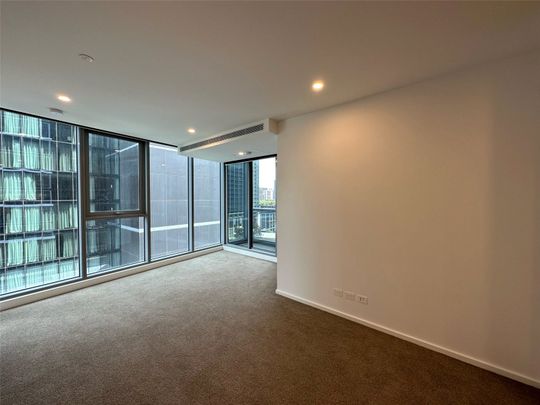 1406/81 City Road - Photo 1