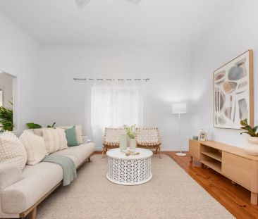 “CHARACTER-FILLED HOME IN A PRIME INNER-CITY LOCATION” - Photo 1