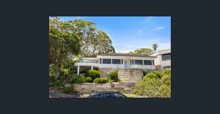 Renovated Home With Spectacular 180° Harbour & City Views - Photo 4