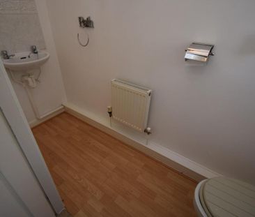 2 bedroom semi-detached house to rent - Photo 1