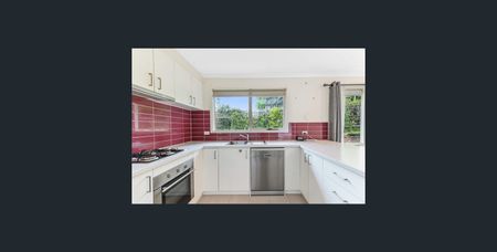 68 Ahern Road, Pakenham VIC 3810 - House For Rent | Domain - Photo 5