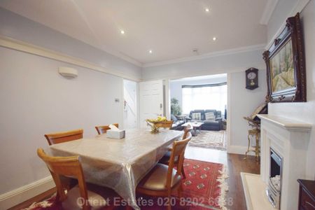 Price £5,000 pcm - Available Now - Furnished / Unfurnished - Photo 2