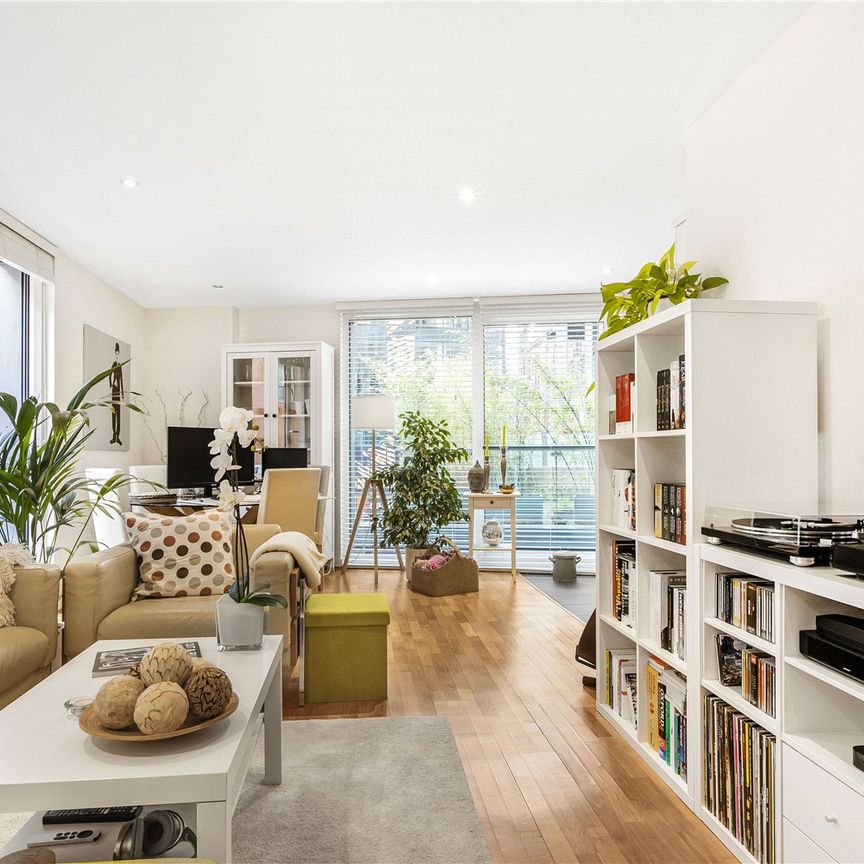 Brewhouse Yard, London, EC1V 4JQ - Photo 1