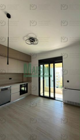 Μοναδική μεζονέτα στην Άνω Γλυφάδα 88 τ.μ. 1800 € - Φωτογραφία 5