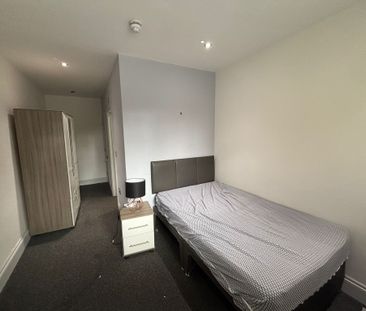 Northfield Road, Gosford Park/ Lower Stoke - Photo 3