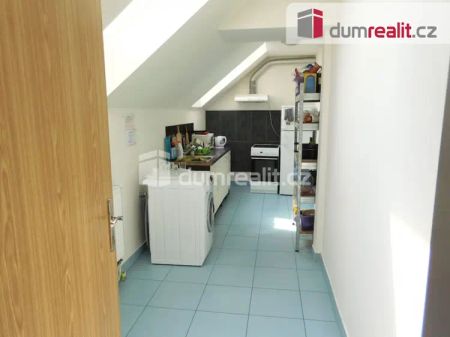 Pronájem pokoje,s koupelnoua WC, 20 m - Photo 3