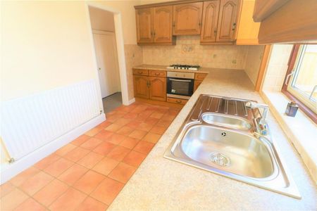 2 BED Terraced House To rent - Photo 5