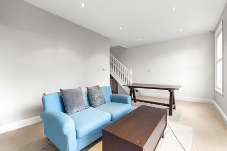 4 bedroom maisonette to rent - Photo 2