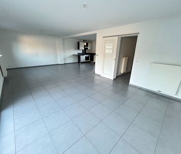 Location Maison 5 pièces 123m² - Photo 2