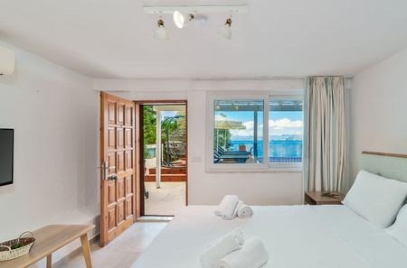 Lyxig Ovilla med 3 Sovrum, Privat Pool och Brygga i Fethiye - Photo 5