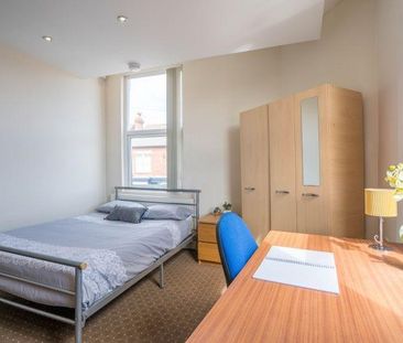 1 bedroom in a house share to rent - Photo 5