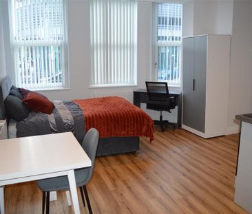 Studio to rent - Photo 4