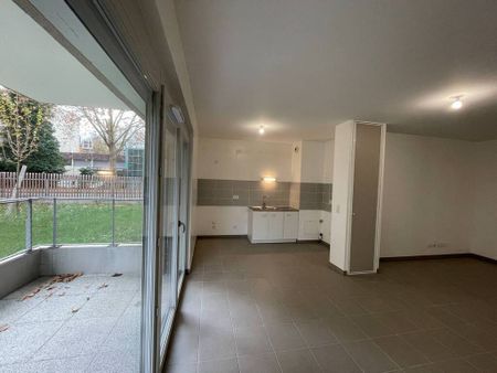 Location appartement Eybens 38320 2 pièces 46.82 m² - Photo 5