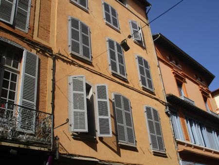 Location Appartement 3 pièces 85m² - Photo 4