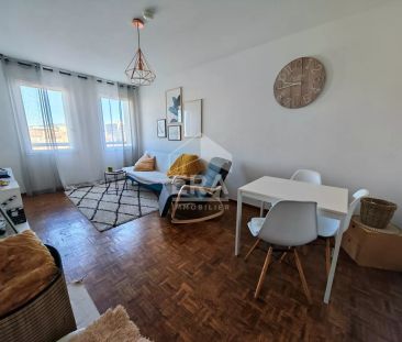 À louer : Appartement T2 + Balcon à Marseille 05 - Photo 1