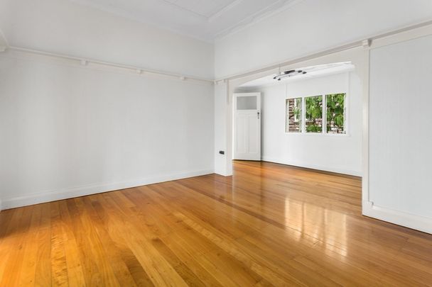 29 Willis Street, - Photo 1