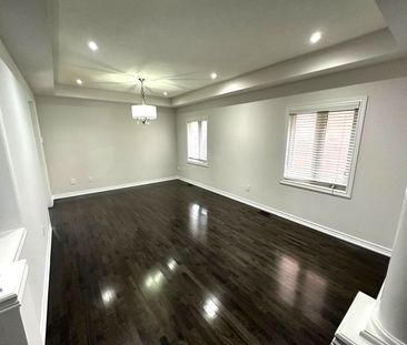 For Lease - 210 Bellchase Trail, Brampton, Ontario - Photo 2