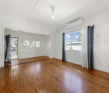 Comfortable 3-Bedroom Living - Photo 1