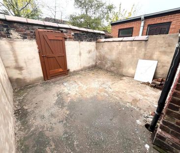 2 bedroom terraced house to rent - Photo 5