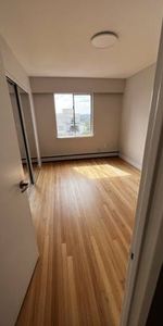 $2740 Beach View renovated unit - Photo 4