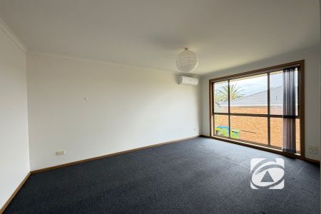 WHAT A GEM IN A GREAT LOCATION - Photo 2