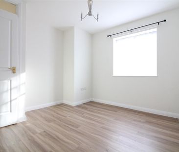 Warwick Road, West Drayton - Photo 6