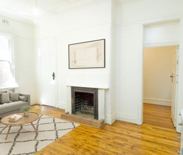 One Bedroom Apartment in Great Location - Photo 1