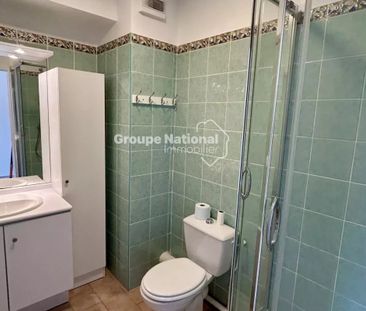 Studio lumineux avec terrasse - Photo 4