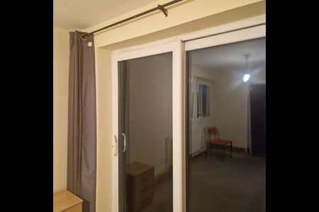 1 Bed Flat, Park Street, LU1 - Photo 3