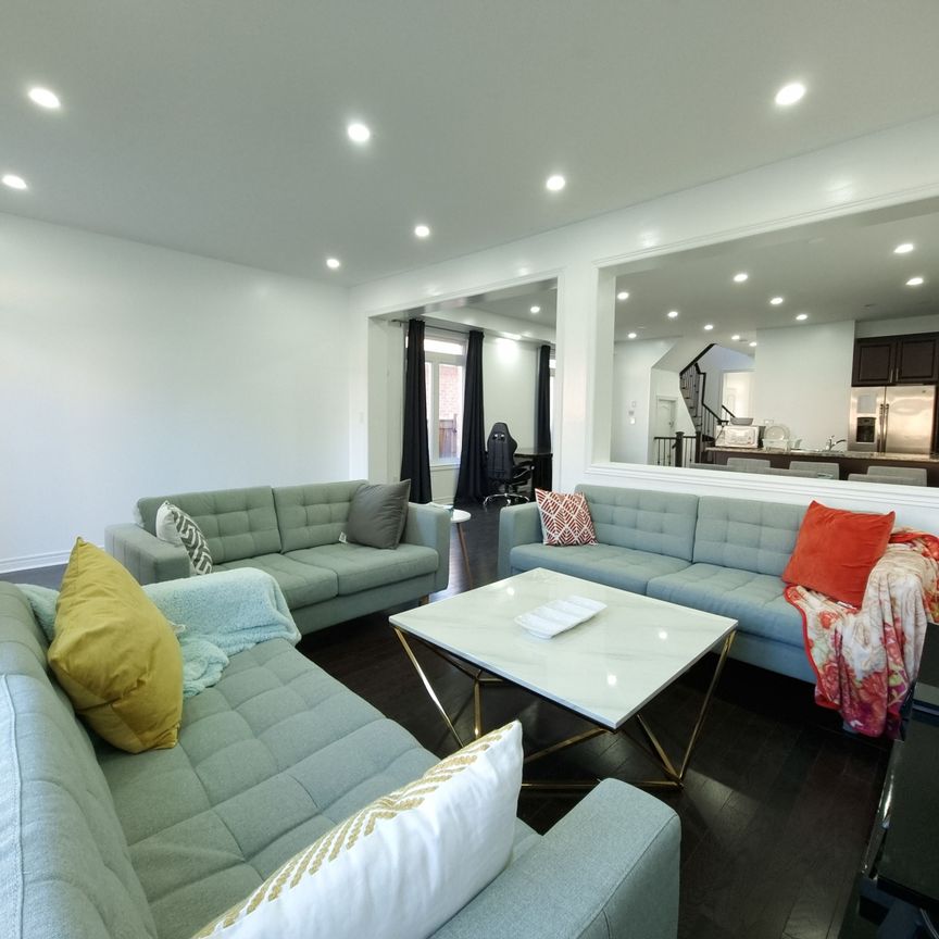 For Lease - 63 Lorenzo Circle, Brampton, Ontario - Photo 1