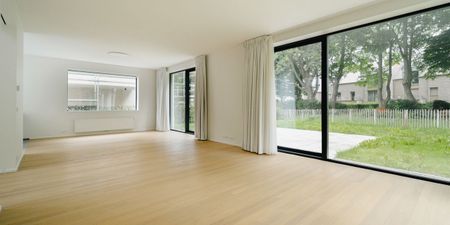 Woning te huur in Ukkel voor € 3.500 met 3 slaapkamers - Photo 2