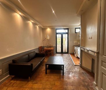 Location Appartement 1 pièce 32m² LYON 7ème - Photo 2