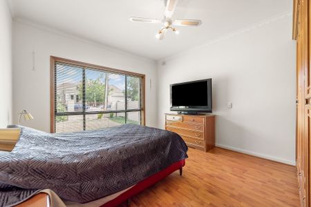 7 Leonard Street, Magill. - Photo 2