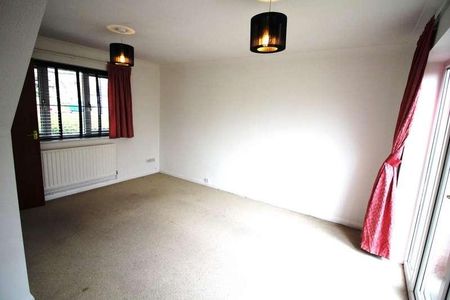 Shardlow Close, Haverhill, CB9 - Photo 4