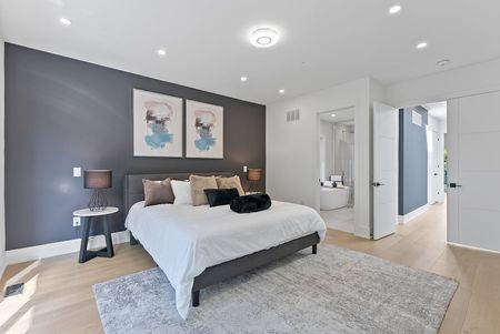 For Lease - 84 Bexhill Avenue, Toronto, Ontario - Photo 2