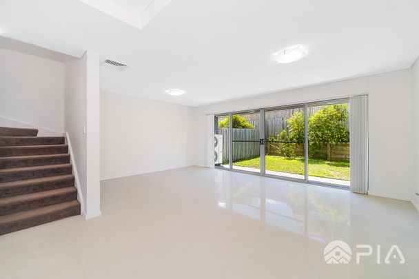 13/19-23 Watkins Rd Baulkham Hills - Photo 1