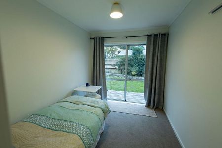 Charming 2BR Unit in Judea, Short term rental - Photo 2