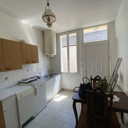 Location Appartement 2 pièces 40m² - Photo 4