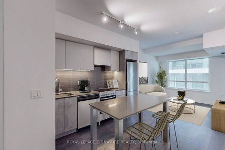 For Lease - 26 Gibbs Road Unit# 211, Toronto, Ontario - Photo 2