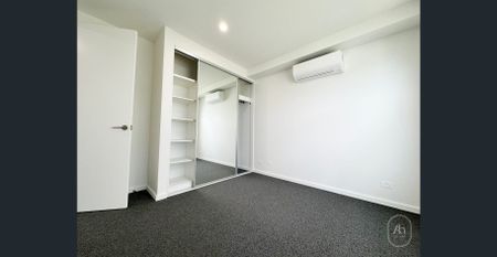 Brand New 3-Bedroom Townhouse with Premium Finishes - Photo 5