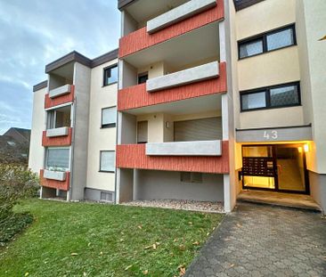 Gepflegte 2-ZKB-Wohnung mit Balkon & Außenstellplatz - Photo 2